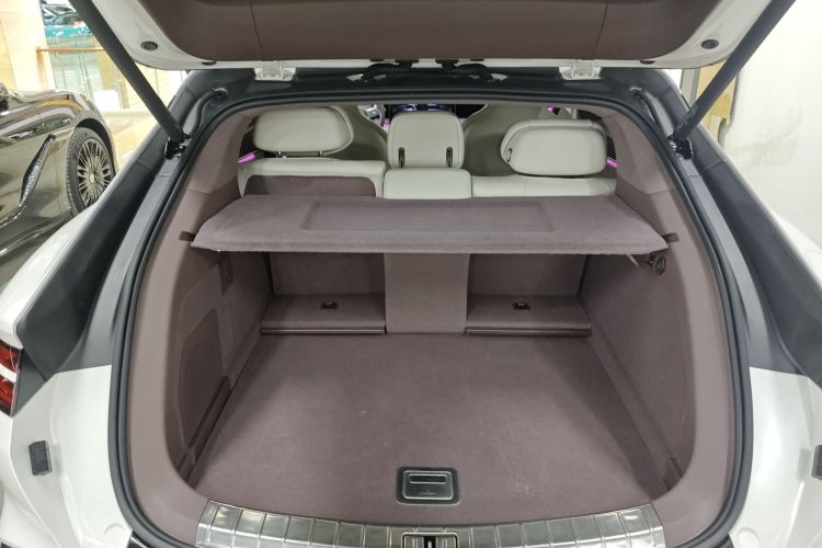 腾势Z9GT 2024款 1100四驱Ultra版机舱底盘23