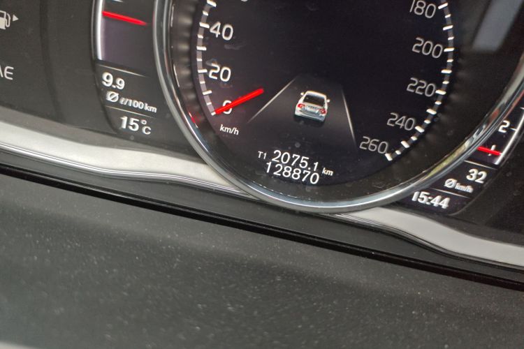 沃尔沃S60 2019款 S60L 改款 T5 智驭菁英版中控内饰15