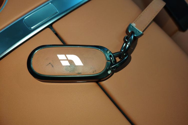 理想汽车 理想L9 2024款 Ultra中控内饰7001