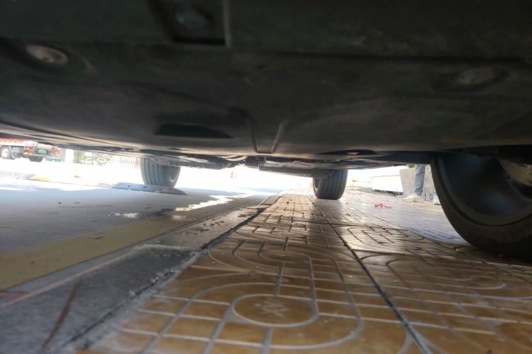 领克05 2020款 2.0TD 四驱时间限量版局部细节9008