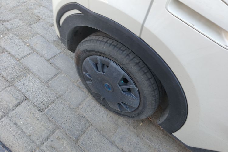 比亚迪 海鸥 2025款 305km 活力版车身外观6008