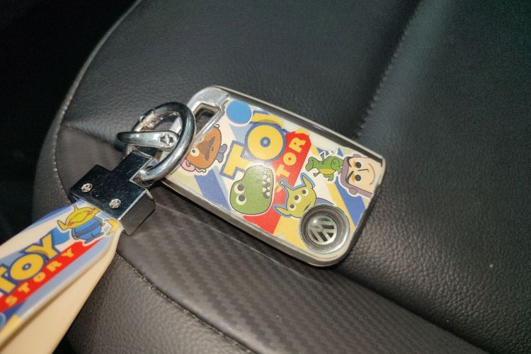 大众 T-ROC探歌 2018款 280TSI DSG两驱舒适型 国V中控内饰7001