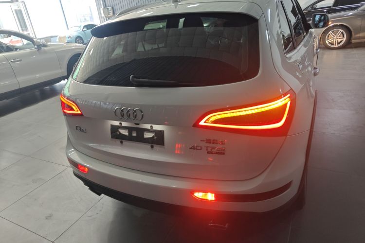 奥迪Q5 2015款 40 TFSI 技术型车身外观6004