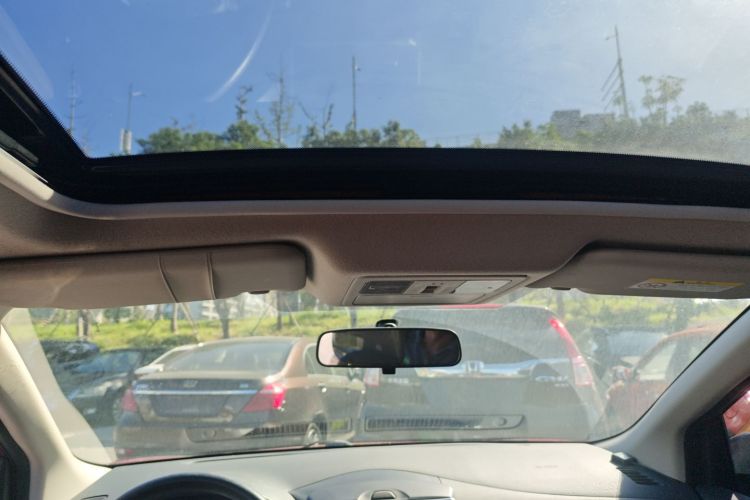 日产 骐达TIIDA 2019款 1.6L CVT酷动版 国VI中控内饰22