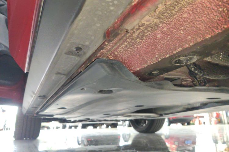 大众 T-ROC探歌 2023款 300TSI DSG两驱辰光版局部细节9002