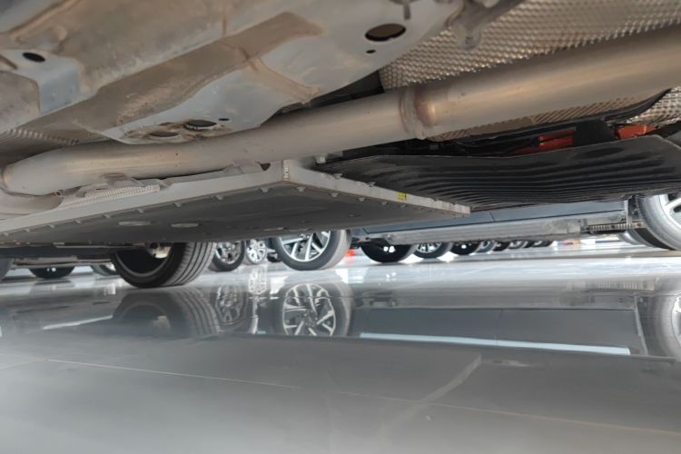 领克08 EM-P 2025款 245km 超长续航Halo局部细节9002