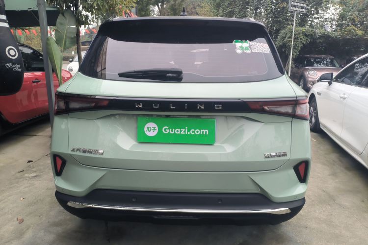 五菱汽车 五菱星辰 2021款 1.5T CVT星辉版车身外观6