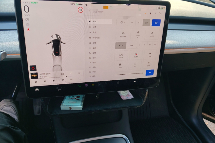 特斯拉 Model Y 2023款 后轮驱动版局部细节14