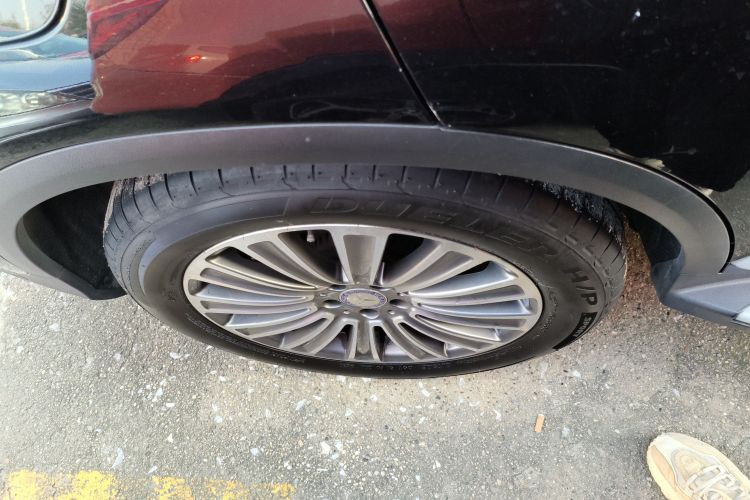 奔驰GLC 2017款 GLC 200 4MATIC车身外观6008