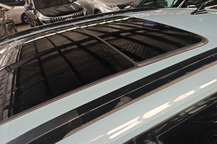 宝骏RS-3 2020款 1.5L CVT  24小时在线豪华型局部细节57