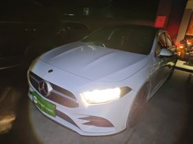 奔驰A级 2020款 A 180 L 运动轿车
