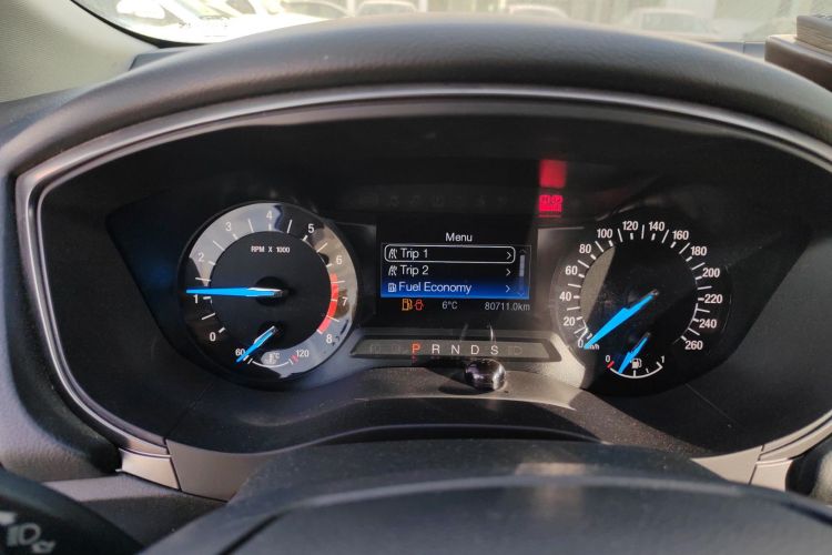 福特 蒙迪欧 2017款 EcoBoost 180 时尚型中控内饰14