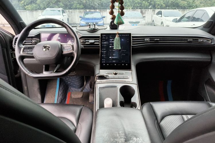 蔚来ES6 2020款 610KM 签名版中控内饰12