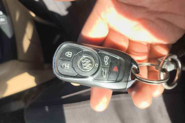 别克GL8 2018款 ES 28T 豪华型 国VI中控内饰11