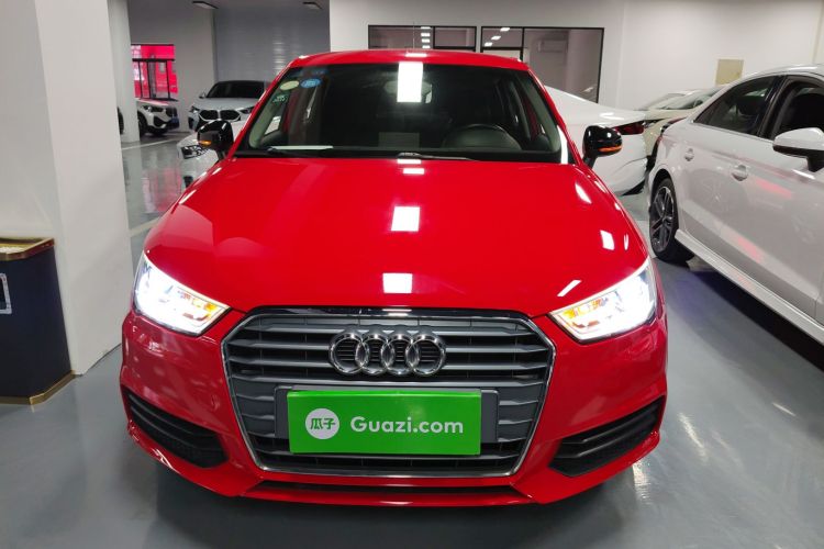 奥迪A1 2016款 30 TFSI Sportback Design风尚版车身外观2