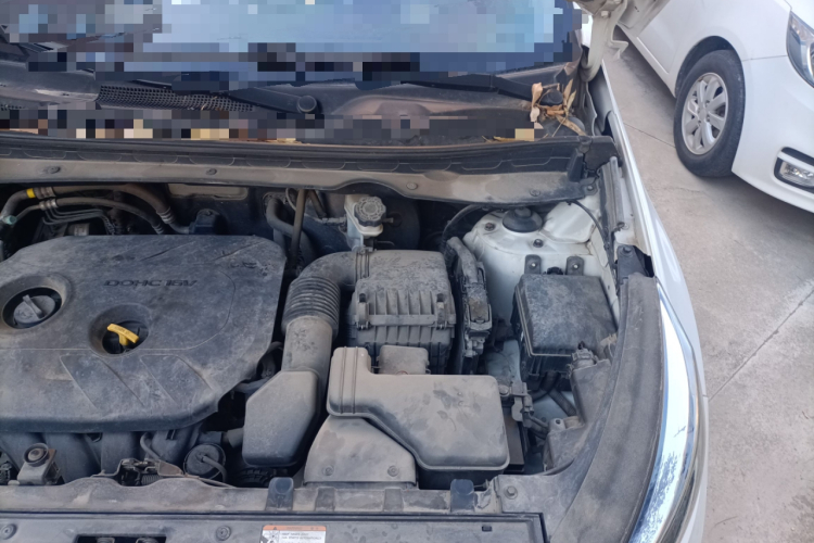 起亚 智跑 2015款 2.0L 自动两驱版GL局部细节9007