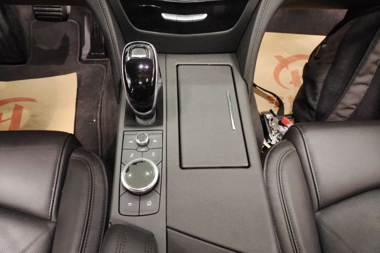 凯迪拉克CT6 2021款 28T 精英型局部细节18