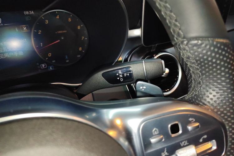 奔驰C级 2020款 改款 C 200 L 时尚型运动版中控内饰18