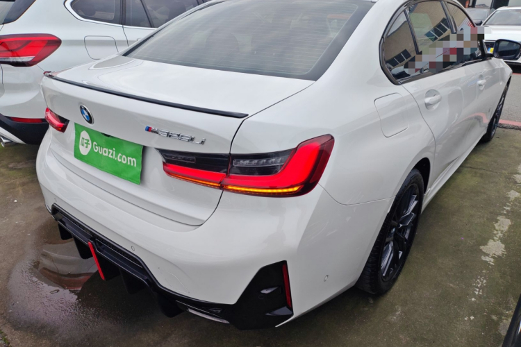 宝马3系 2023款 325Li M运动曜夜套装车身外观7