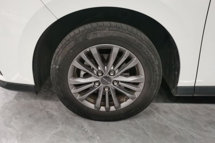 上汽大通MAXUS 大家5 2022款 1.3T PLUG IN 乐享版 七座车身外观6007