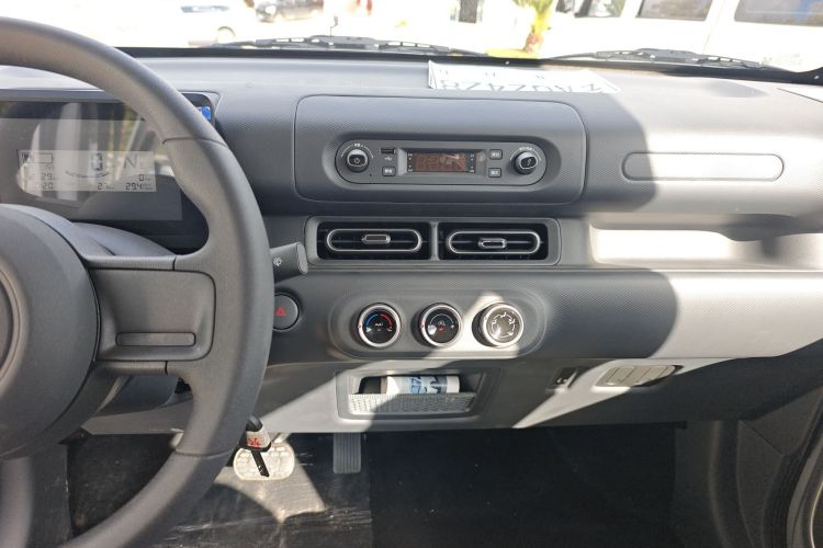 五菱汽车 五菱之光新能源 2025款 201km 舒适型局部细节16