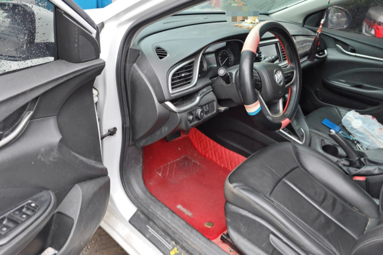 别克 英朗 2019款 18T 自动互联精英型 国VI中控内饰20