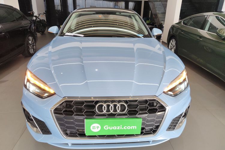 奥迪A5 2024款 Sportback 40 TFSI 时尚动感型车身外观2