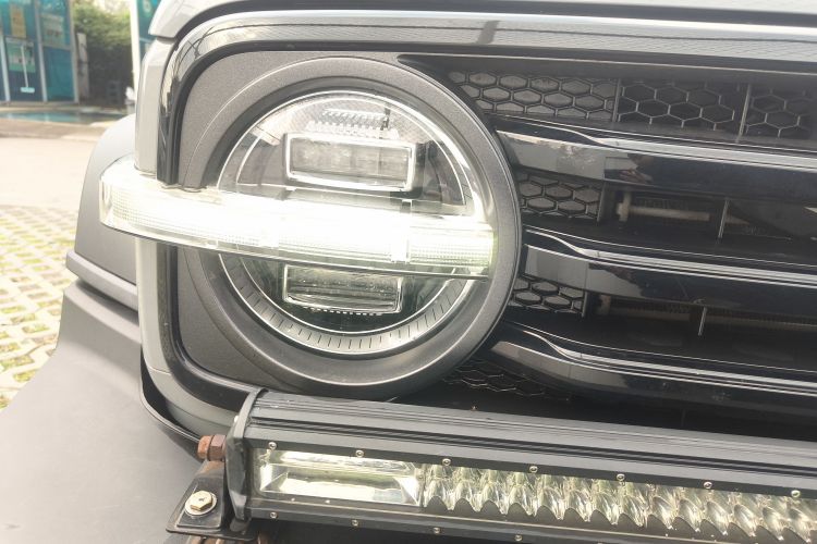 坦克300 2021款 越野版 2.0T 征服者车身外观8