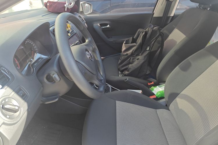 大众 Polo 2016款 1.4L 自动风尚型局部细节19