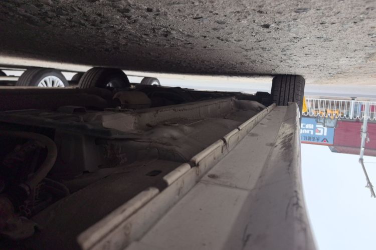 三菱 翼神 2015款 1.8L CVT致尚版 国V局部细节9002