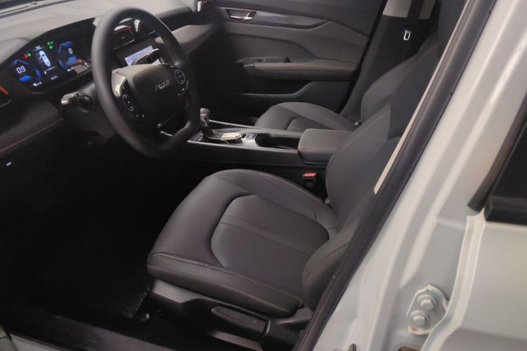 东风风神 奕炫 2024款 1.5L 自动劲速版中控内饰19