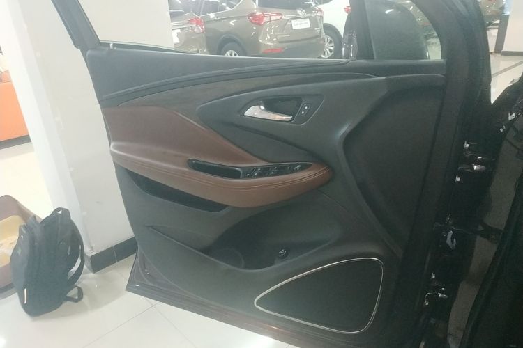 别克 昂科威 2017款 20T 两驱豪华型中控内饰7007