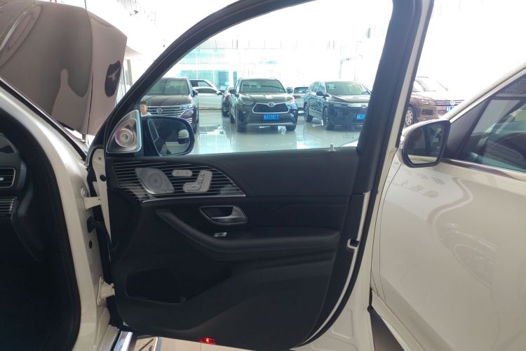 奔驰GLE AMG 2020款 AMG GLE 53 4MATIC+中控内饰7005