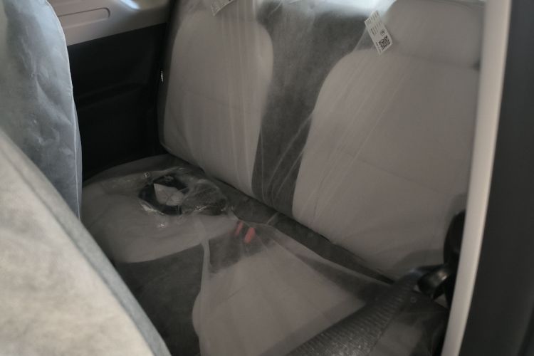 吉利银河 熊猫 2025款 210km 元气熊中控内饰21