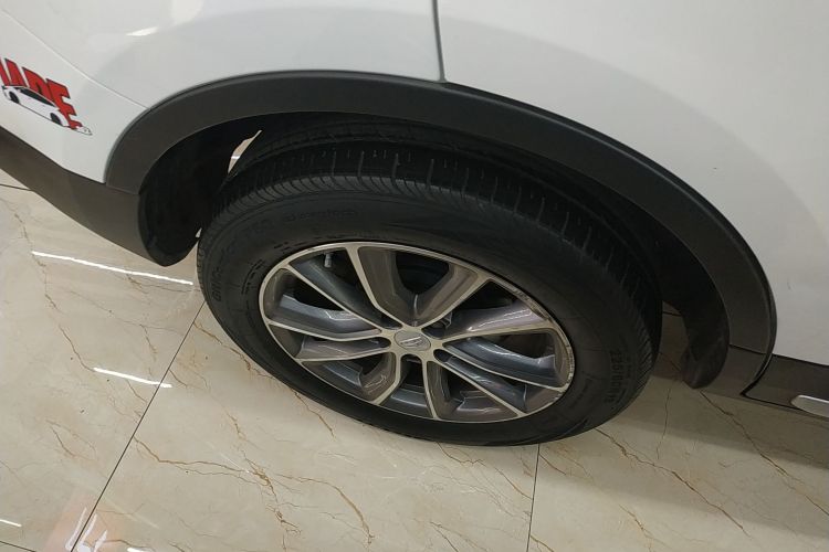 吉利汽车 博越 2020款 1.8TD DCT两驱智联型4G互联版车身外观56