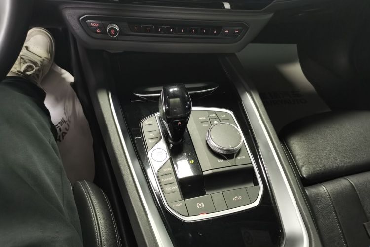 宝马Z4 2019款 sDrive 25i M运动套装中控内饰18