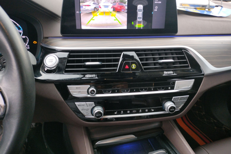 宝马5系新能源 2020款 里程升级版 530Le 豪华套装局部细节16