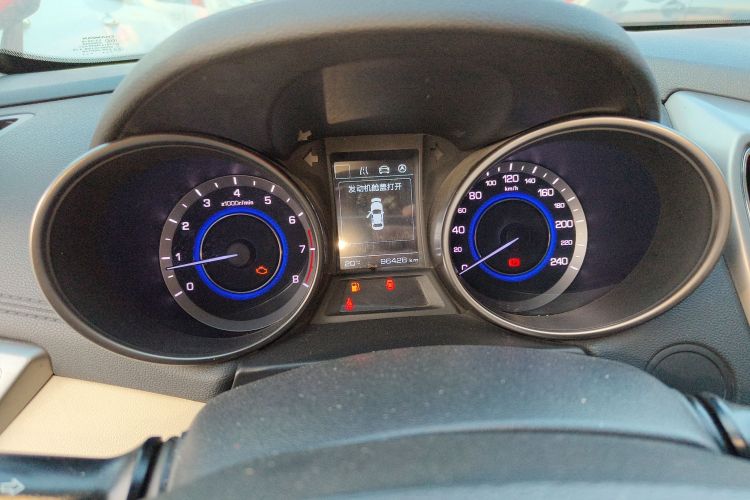 长安 逸动 2016款 1.6L 手动风尚型中控内饰14
