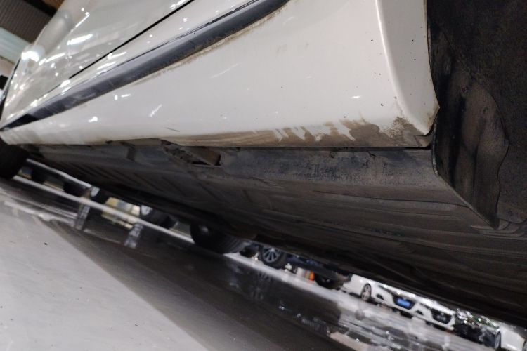 奔驰E级 2018款 E 200 L 运动型局部细节9002