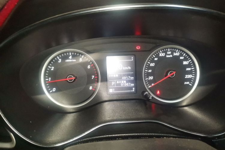 宝骏730 2019款 1.5T CVT时尚型 7座 国VI中控内饰14