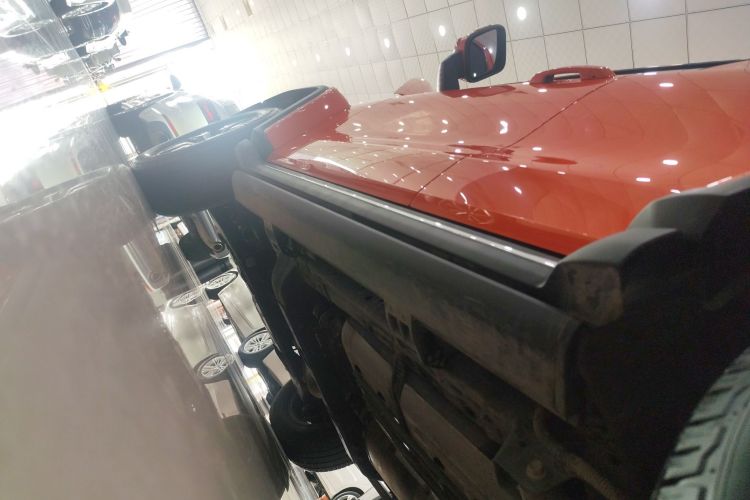 坦克300 2024款 2.0T 穿越者机舱底盘30