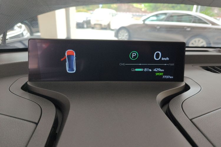 丰田bZ3 2024款 517km 精英PRO中控内饰14