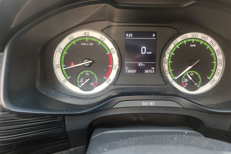 斯柯达 柯迪亚克 2018款 TSI330 5座两驱豪华优享版中控内饰15