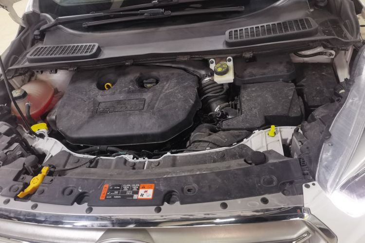 福特 翼虎 2017款 EcoBoost 245 四驱铂翼型机舱底盘24