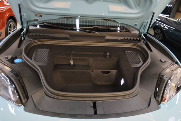 保时捷 Macan新能源 2024款 Macan 长续航版局部细节24