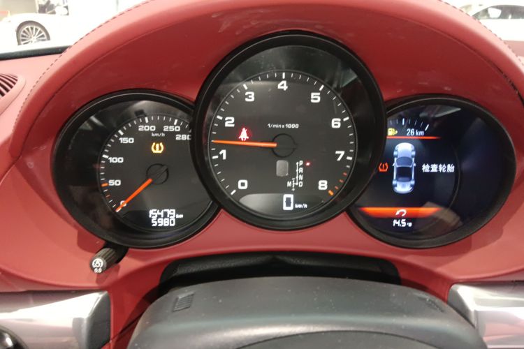 保时捷718 2022款 Boxster 2.0T局部细节14