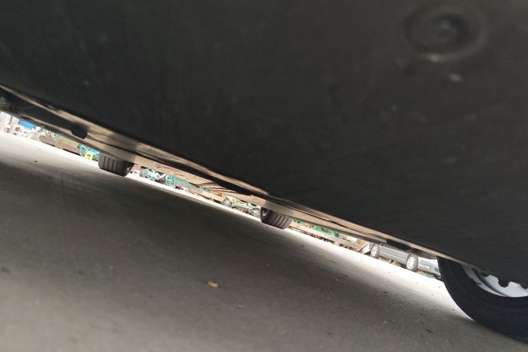 特斯拉 Model 3 2021款 标准续航后驱升级版局部细节9008