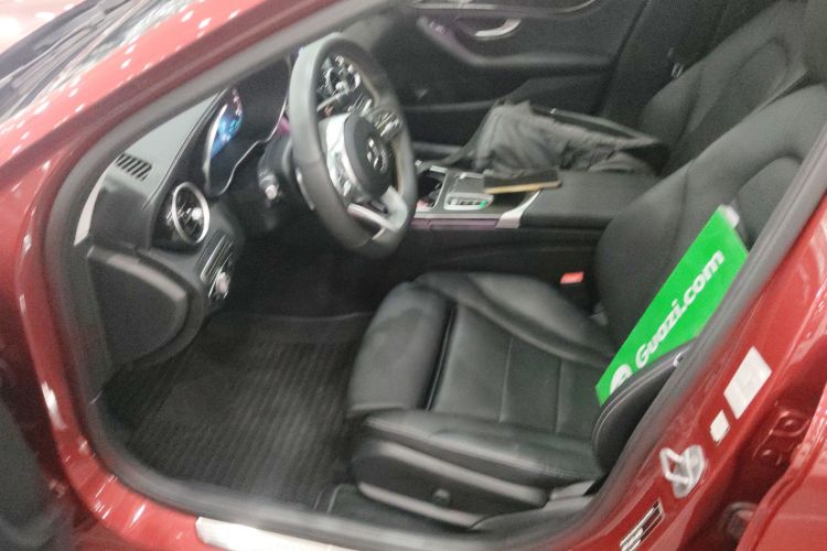 奔驰C级 2020款 改款 C 260 L 运动版局部细节19