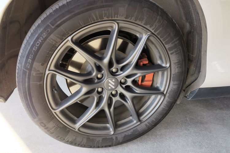 智己汽车 智己LS6 2025款 长续航灵蜥智享版车身外观6008