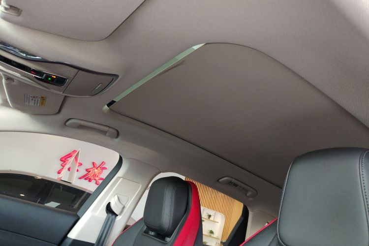 红旗HS3 2023款 1.5T 两驱善为版中控内饰22